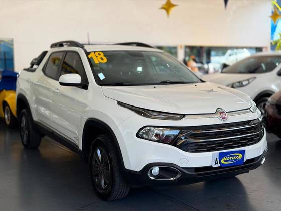 FIAT TORO 1.8 16V EVO FLEX FREEDOM AT6 FIAT TORO 1.8 16V EVO FLEX FREEDOM AT6